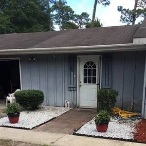 Meet your Posher, Louise